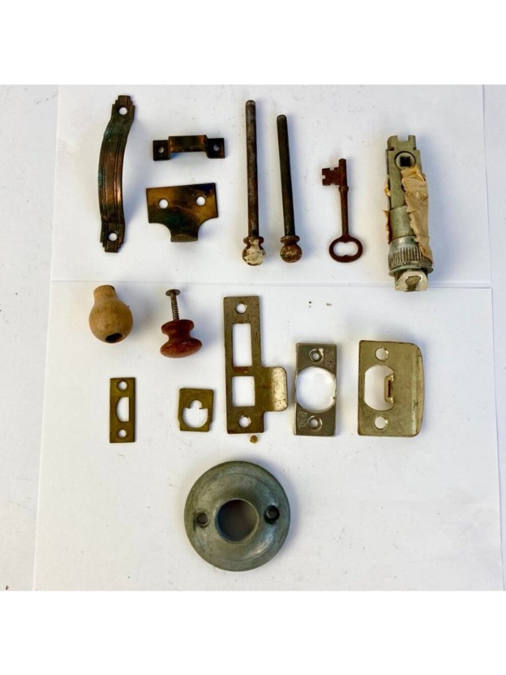 Lot of Antique Door Cabinet Drawer Hardware Architectural Salvage Skeleton Key